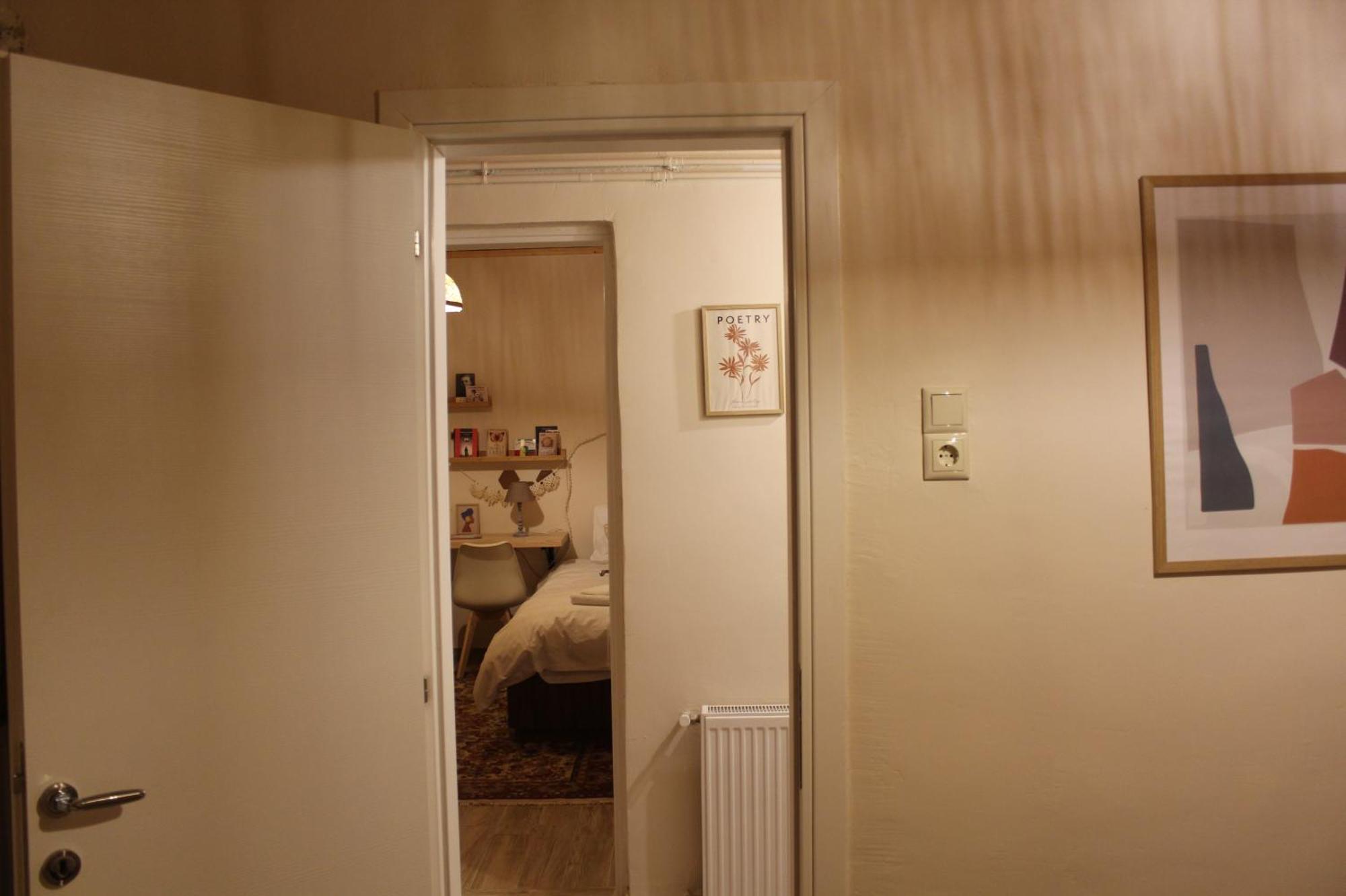 Point Of View 2 Apartment Праманта Екстериор снимка