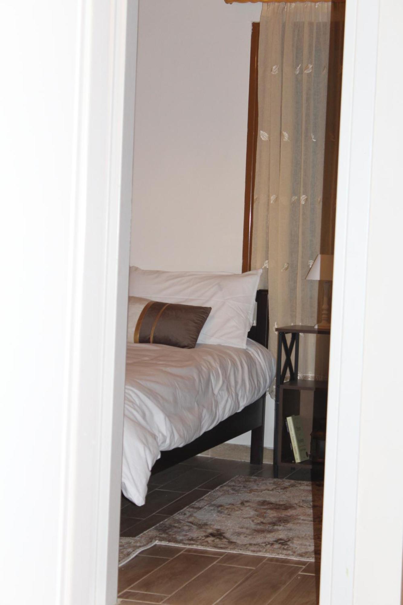 Point Of View 2 Apartment Праманта Екстериор снимка