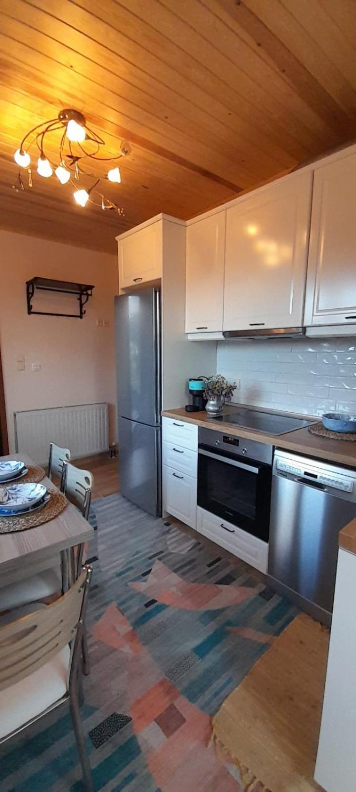Point Of View 2 Apartment Праманта Екстериор снимка